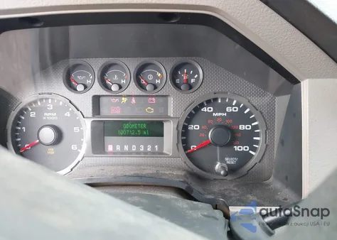 2008 Ford F250 Super Duty из США, поврежденный, VIN 1FTSX21548EB81676